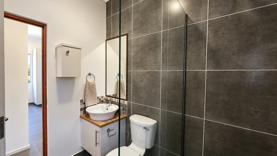 2 Bedroom Property for Sale in Mooikloof Country Estate Western Cape